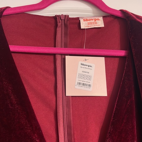 Dress - Picture 2 of 2